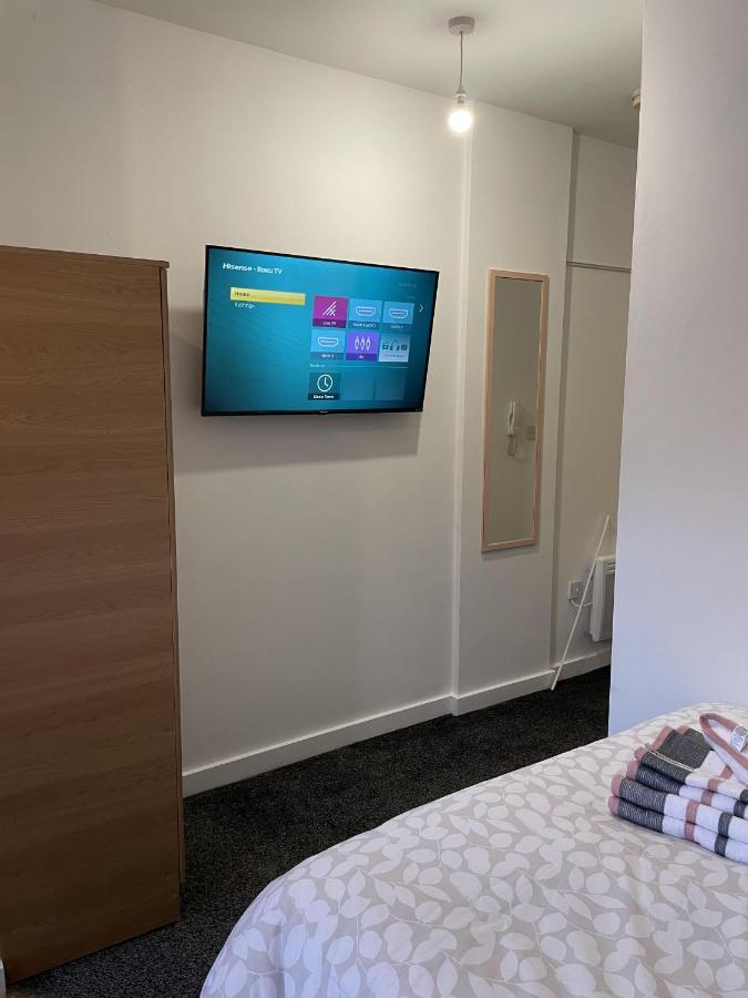 Bv Comfy Budget Studio At Quebec Street Bradford Bradford  Exteriör bild
